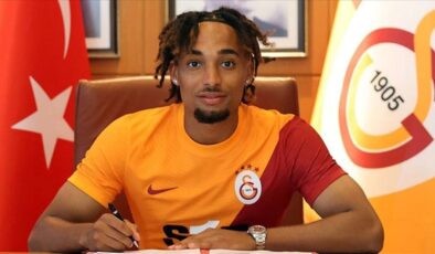 Sacha Boey Bayern Münih’e transfer oldu! İşte rekor satışın detayları