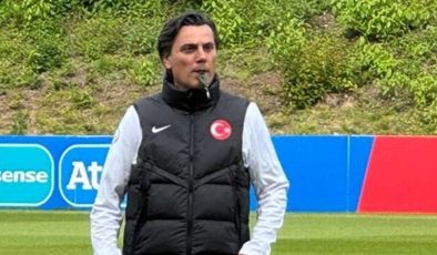 Vincenzo Montella, ‘İdeal 11’imiz yok’ eleştirilerine yanıt verdi