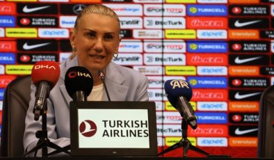 Necla Güngör Kıragası: Mutlaka play-off’ta olacağız